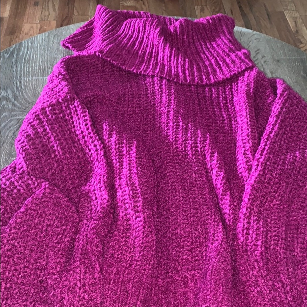 Turtle neck sweater